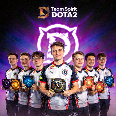 Team Spirit战队DOTA2分部选手合影